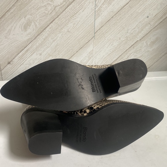 NEW Blondo Que snake print ankle boots 5.5 - Picture 11 of 13